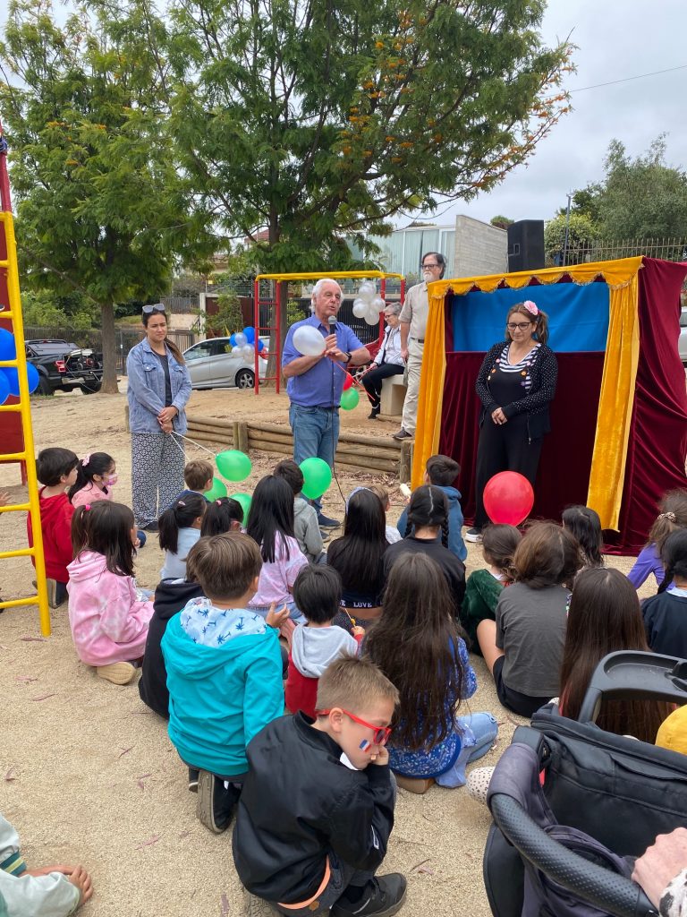 FIESTA DE NAVIDAD EN LOS ALMENDROS